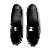 Izium Inspire Velvet Men's Black Leather Loafer